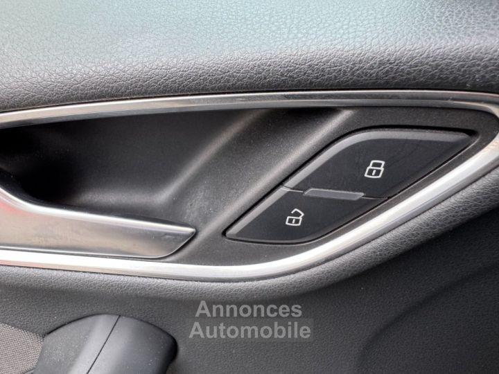 Audi Q3 20l TDI 184 CV S tronic 7 Quattro Ambiente Toit Ouvrant Panoramique - 46