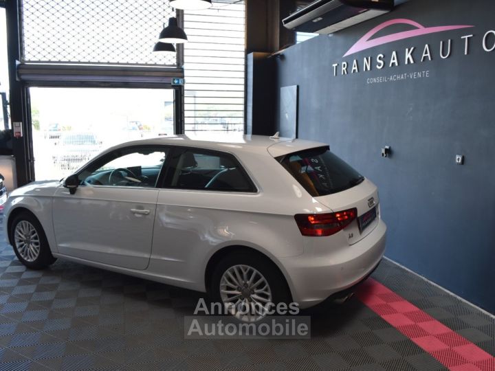 Audi A3 20 TDI 150 Ambiente / SUIVI COMPLET / 2EME MAIN - 6