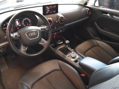 Audi A3 20 TDI 150 Ambiente / SUIVI COMPLET / 2EME MAIN   - 9