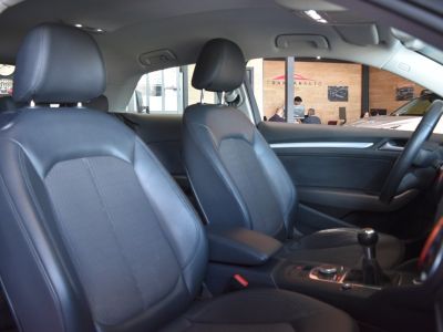Audi A3 20 TDI 150 Ambiente / SUIVI COMPLET / 2EME MAIN   - 13