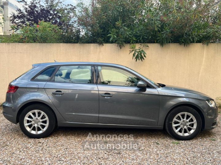 Audi A3 Sportback III 16 TDI 110 BUSINESS LINE S TRONIC 7 - 18