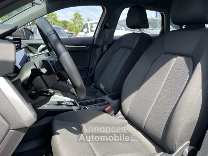 Audi A3 Sportback 15 35 TFSI 150 BV S-Tronic 7 S-line GARANTIE 12 MOIS - 6
