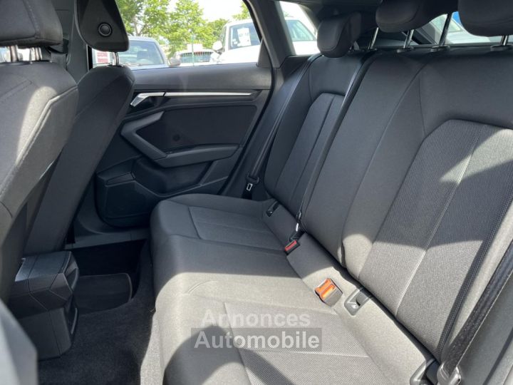 Audi A3 Sportback 15 35 TFSI 150 BV S-Tronic 7 S-line GARANTIE 12 MOIS - 14
