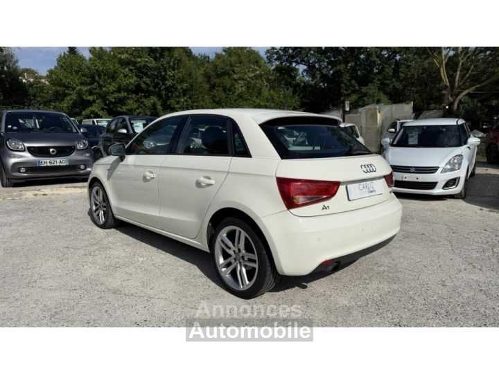 Audi A1 Sportback 12 TFSI 86cv S-line - 5