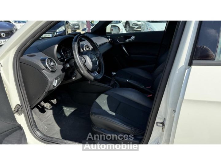 Audi A1 Sportback 12 TFSI 86cv S-line - 14