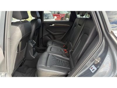 Audi Q5 Quattro 20 TFSI 211cv Hybrid Tiptronic Avus   - 15