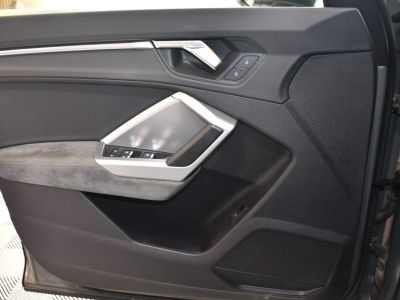 Audi Q3 Sportback S-Line Design Luxe 35 TDI 150 S-Tronic GPS Vebasto Virtuyal Hayon Attelage LED Caméra ACC Pré Sense JA 19   - 21