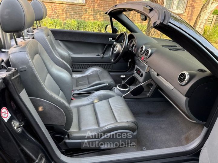 Audi TT Roadster 18 T 163CH DESIGN EDITION II * 2006 * GARANTIE - 13