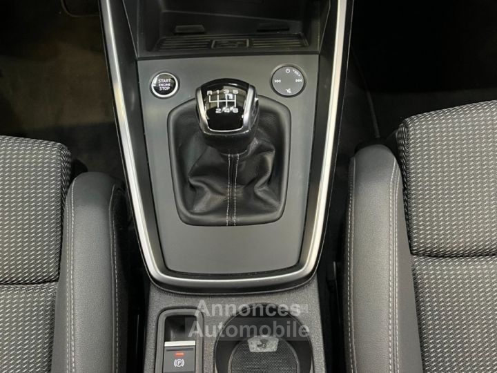 Audi A3 Sportback 30 TDI S LINE SUIVI COMPLET - VIRTUAL COCKPIT - ACC - 21