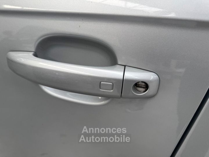 Audi A4 20 TDI 143 DPF Ambiente - entretien suivi - très bon état général - 30