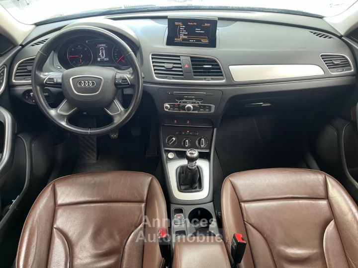 Audi Q3 20 TDI 120 - DEMARRAGE SANS CLE - SIEGES CHAUFFANTS - RADAR DE RECUL - GPS - 14