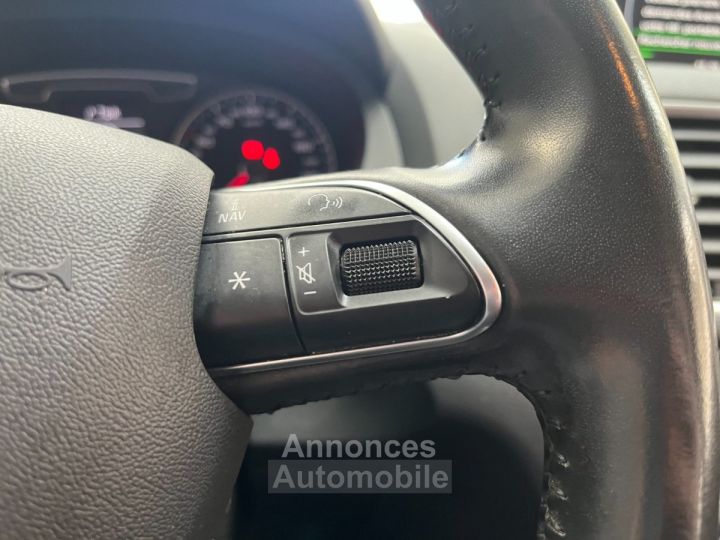 Audi Q3 20 TDI 120 - DEMARRAGE SANS CLE - SIEGES CHAUFFANTS - RADAR DE RECUL - GPS - 25