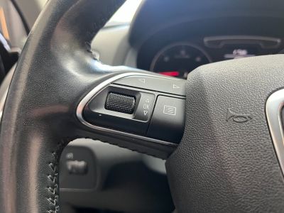 Audi Q3 20 TDI 120 - DEMARRAGE SANS CLE - SIEGES CHAUFFANTS - RADAR DE RECUL - GPS   - 27