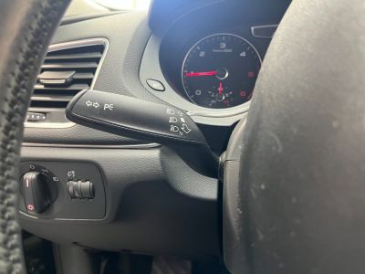 Audi Q3 20 TDI 120 - DEMARRAGE SANS CLE - SIEGES CHAUFFANTS - RADAR DE RECUL - GPS   - 28