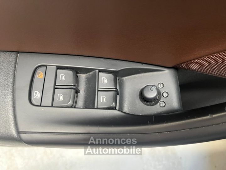 Audi Q3 20 TDI 120 - DEMARRAGE SANS CLE - SIEGES CHAUFFANTS - RADAR DE RECUL - GPS - 32