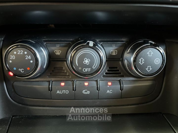 Audi TT 20 TFSI 200 - CARNET SUIVI COMPLET - DISTRIBUTION OK - 22
