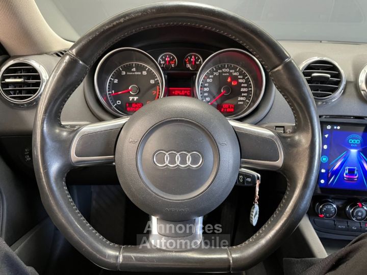 Audi TT 20 TFSI 200 - CARNET SUIVI COMPLET - DISTRIBUTION OK - 25