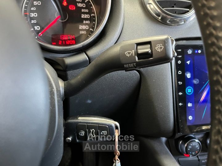 Audi TT 20 TFSI 200 - CARNET SUIVI COMPLET - DISTRIBUTION OK - 26