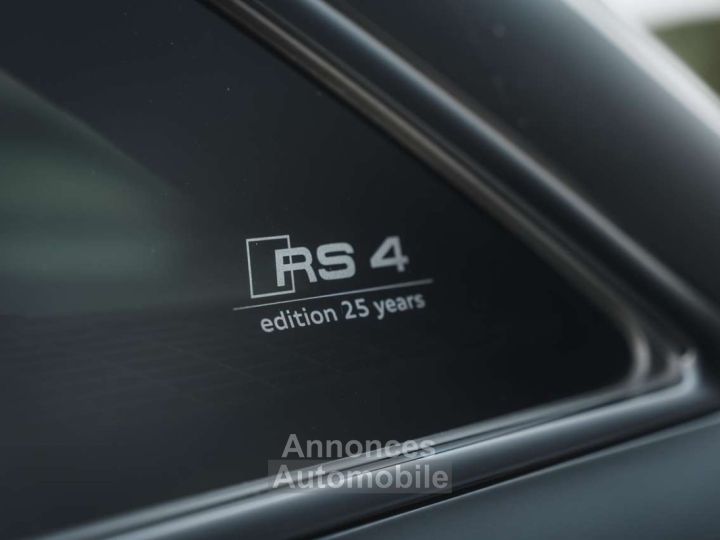 Audi RS4 Avant 29 V6 TFSI Quattro 25 Years Edition - 3