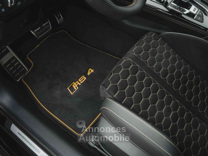 Audi RS4 Avant 29 V6 TFSI Quattro 25 Years Edition - 14