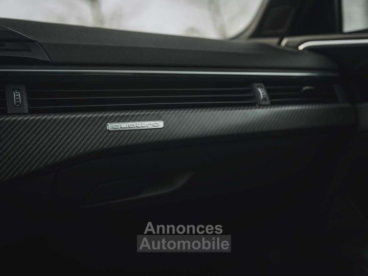Audi RS4 Avant 29 V6 TFSI Quattro 25 Years Edition - 21