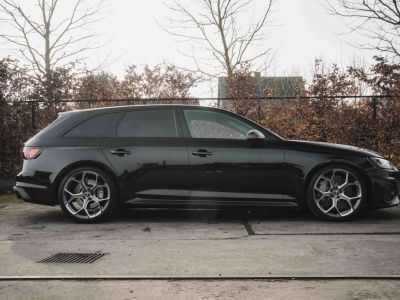 Audi RS4 Avant 29 V6 TFSI Quattro 25 Years Edition   - 28