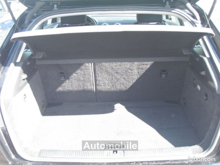 Audi A3 III 16 TDI 105 FAP AMBIENTE - 25