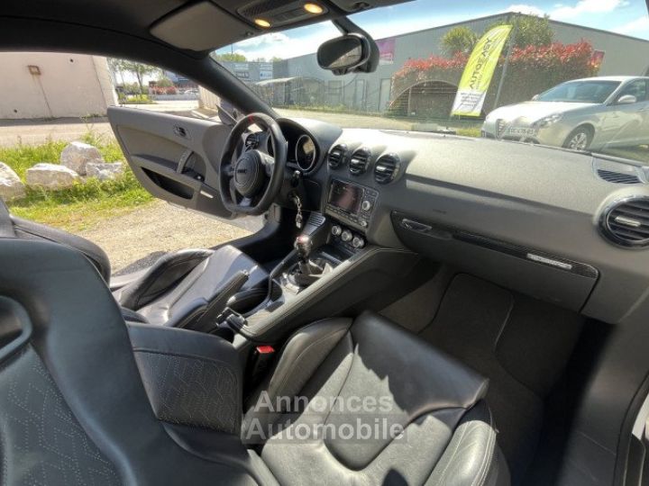 Audi TT RS  Plus 25 TFSI 360ch  Quattro S-tronic 7 - 12