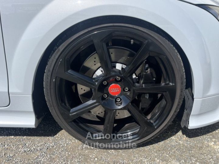 Audi TT RS  Plus 25 TFSI 360ch  Quattro S-tronic 7 - 19