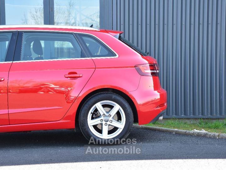 Audi A3 35 TFSI COD 150 S TRONIC 7 - 3