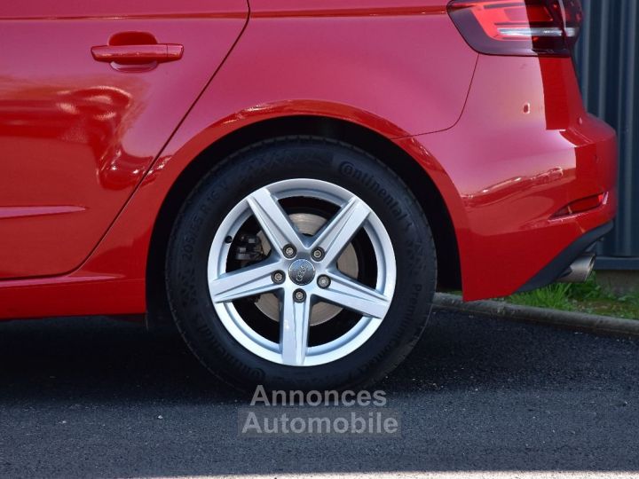 Audi A3 35 TFSI COD 150 S TRONIC 7 - 4