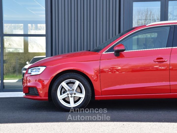 Audi A3 35 TFSI COD 150 S TRONIC 7 - 5