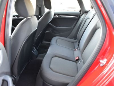 Audi A3 35 TFSI COD 150 S TRONIC 7   - 18