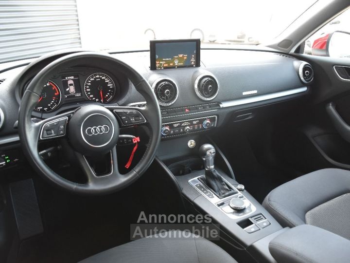 Audi A3 35 TFSI COD 150 S TRONIC 7 - 26