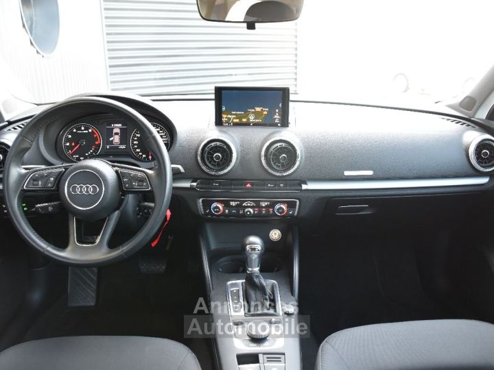 Audi A3 35 TFSI COD 150 S TRONIC 7 - 27