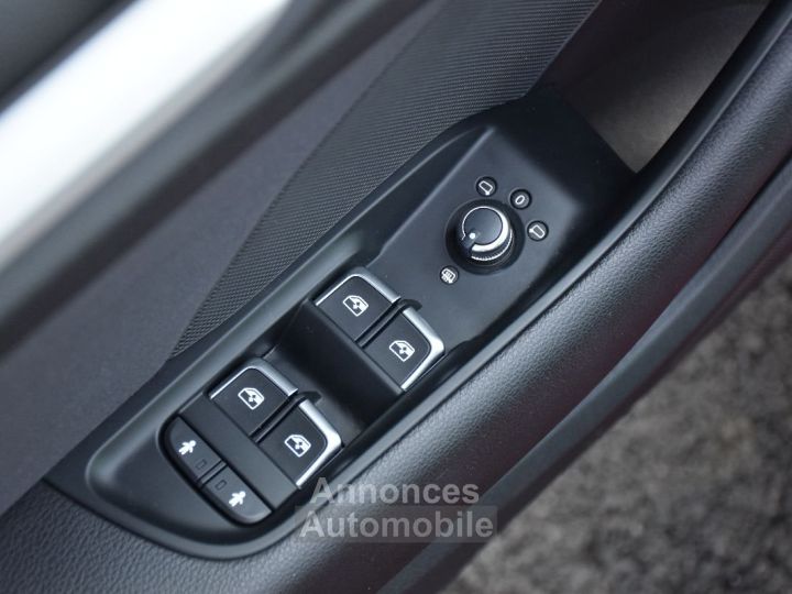 Audi A3 35 TFSI COD 150 S TRONIC 7 - 31