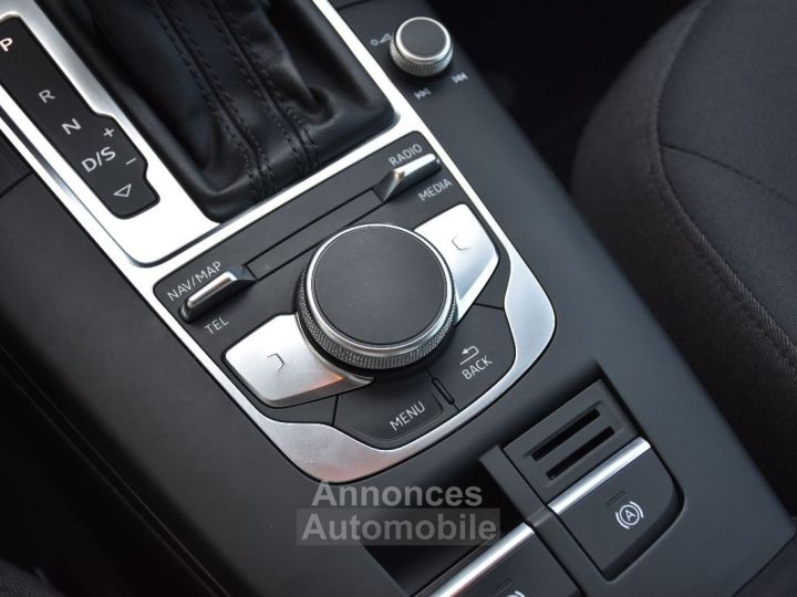 Audi A3 35 TFSI COD 150 S TRONIC 7 - 33