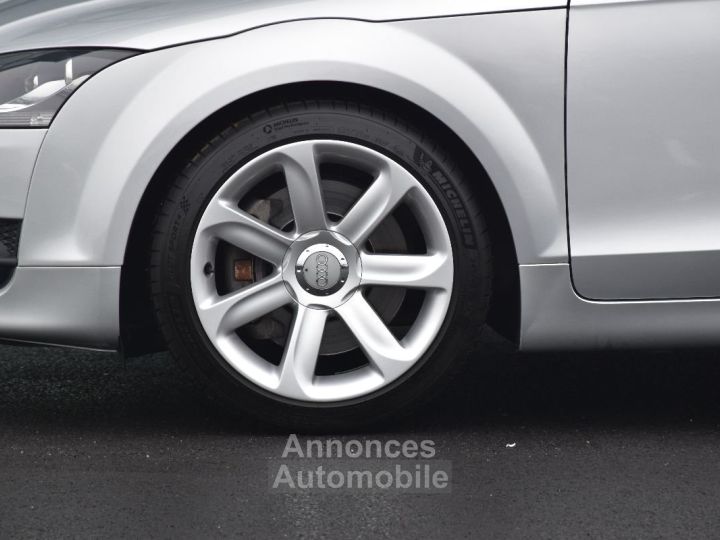 Audi TT COUPE V6 32 250 QUATTRO DSG6 - 6