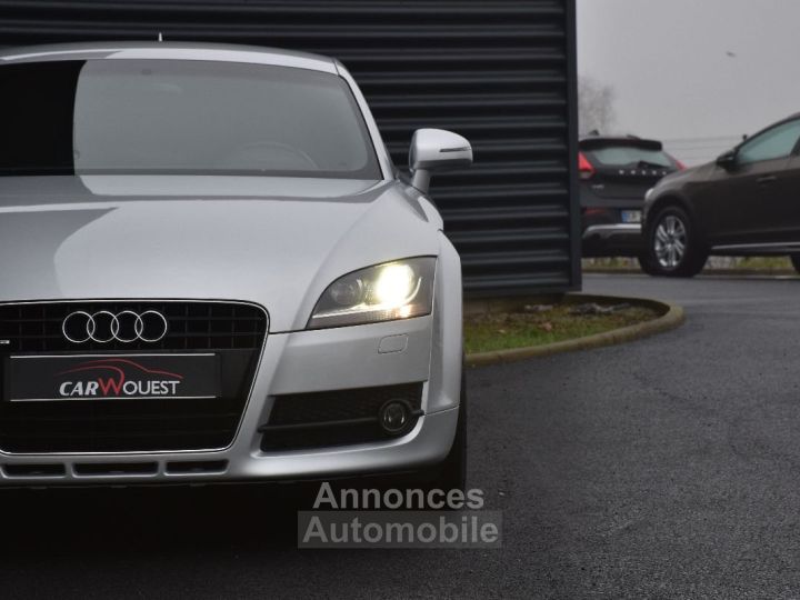 Audi TT COUPE V6 32 250 QUATTRO DSG6 - 8