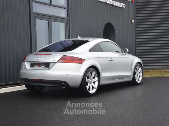 Audi TT COUPE V6 32 250 QUATTRO DSG6 - 9