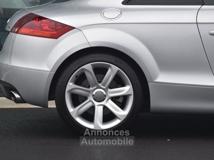 Audi TT COUPE V6 32 250 QUATTRO DSG6 - 14