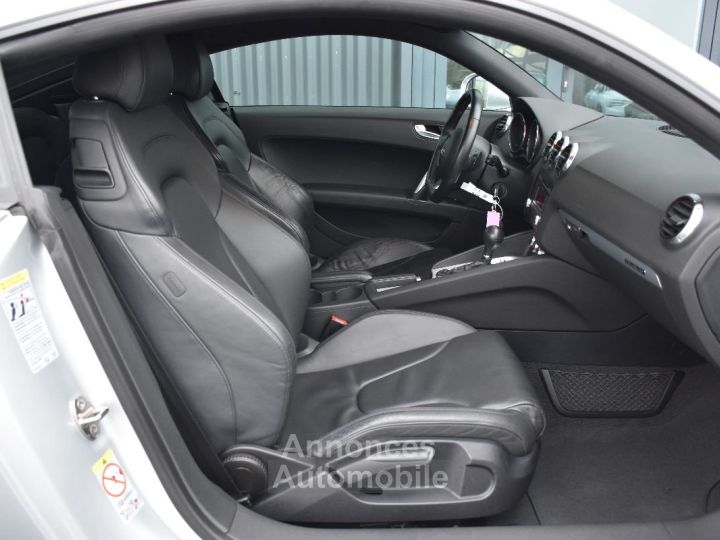 Audi TT COUPE V6 32 250 QUATTRO DSG6 - 22