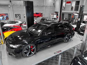 Audi 
