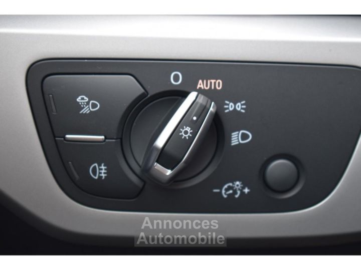 Audi A4 BUSINESS 35 TFSI 150 S tronic 7 Business Executive - 22