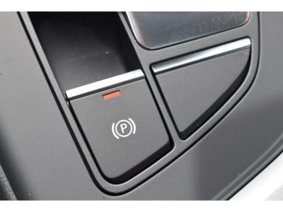 Audi A4 BUSINESS 35 TFSI 150 S tronic 7 Business Executive   - 39