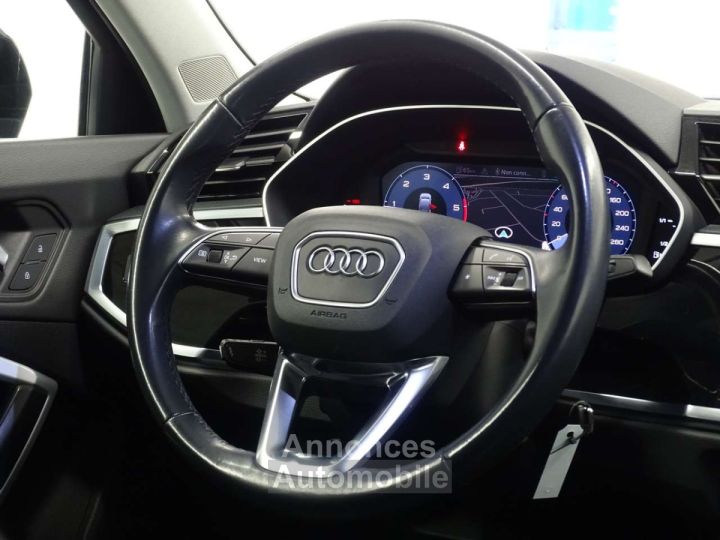 Audi Q3 Sportback 35TDi SLine STronic - 6