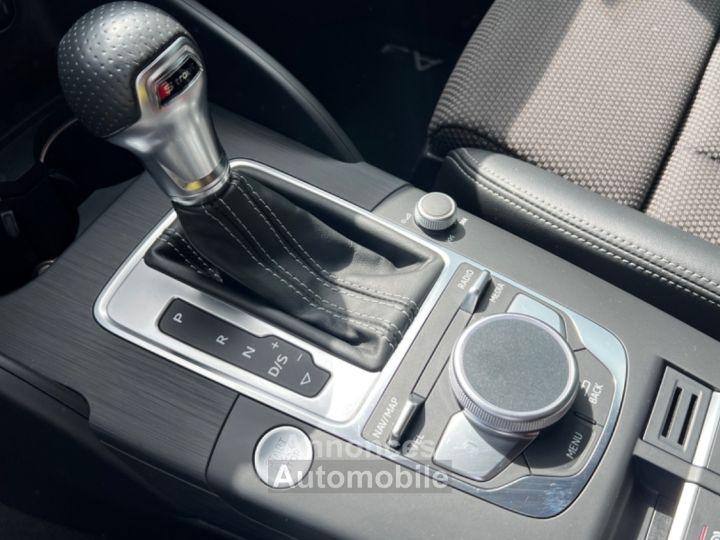 Audi A3 A3 Sportback - crédit 380 euros par mois - BVA - S line - caméra de recul - jantes Sport - volant méplat -Origine France - 11