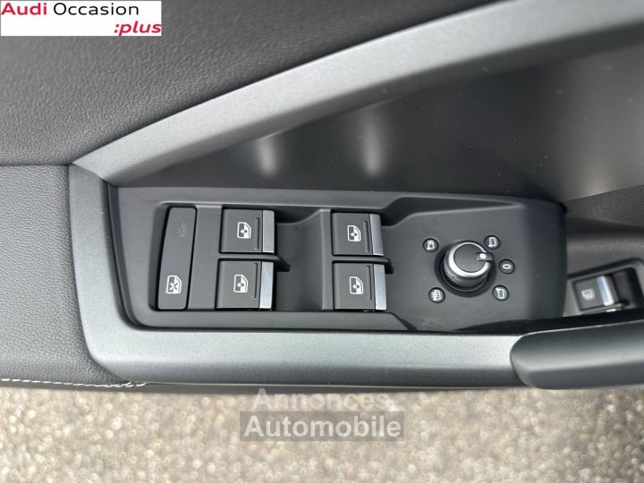 Audi Q3 45 TFSIe 245 ch S tronic 6 S line - 15
