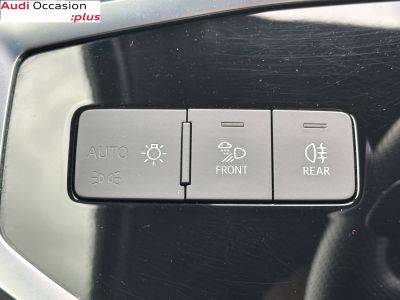 Audi Q3 45 TFSIe 245 ch S tronic 6 S line   - 19