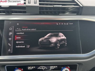 Audi Q3 45 TFSIe 245 ch S tronic 6 S line   - 32